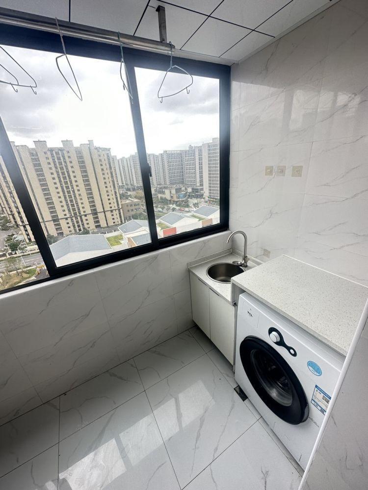 上海美罗家园润苑二手房房源图片