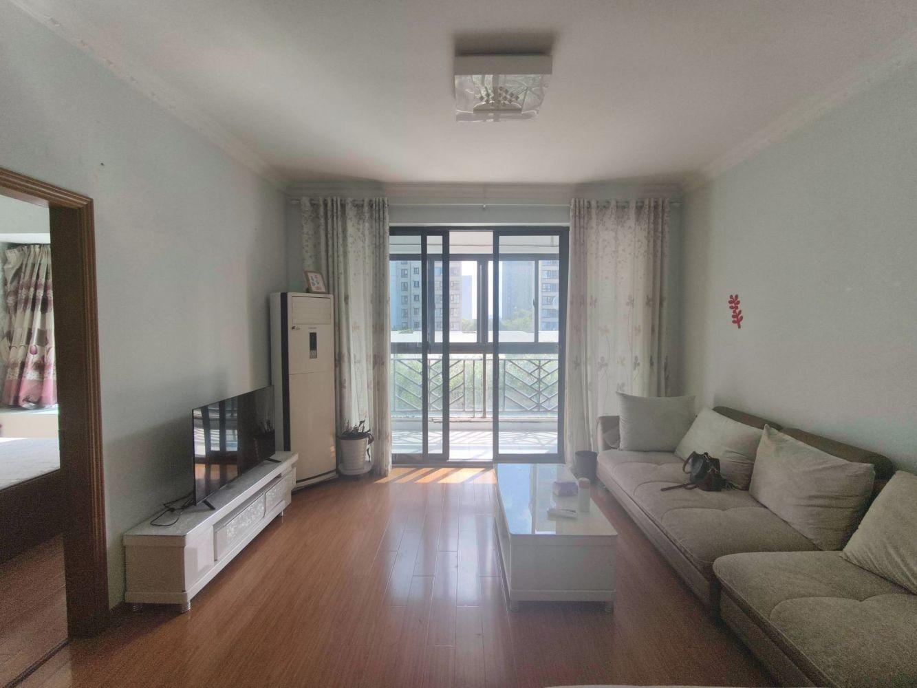 上海日月光伯爵天地汇景华庭二手房房源图片