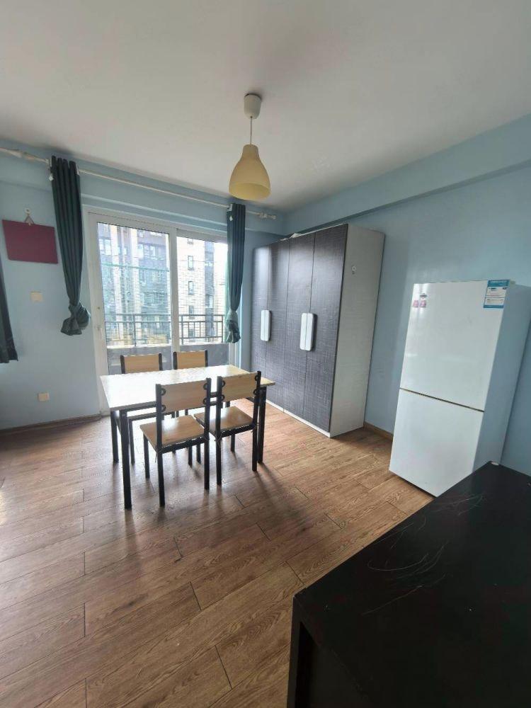 上海万科金色领域(东区)二手房房源图片