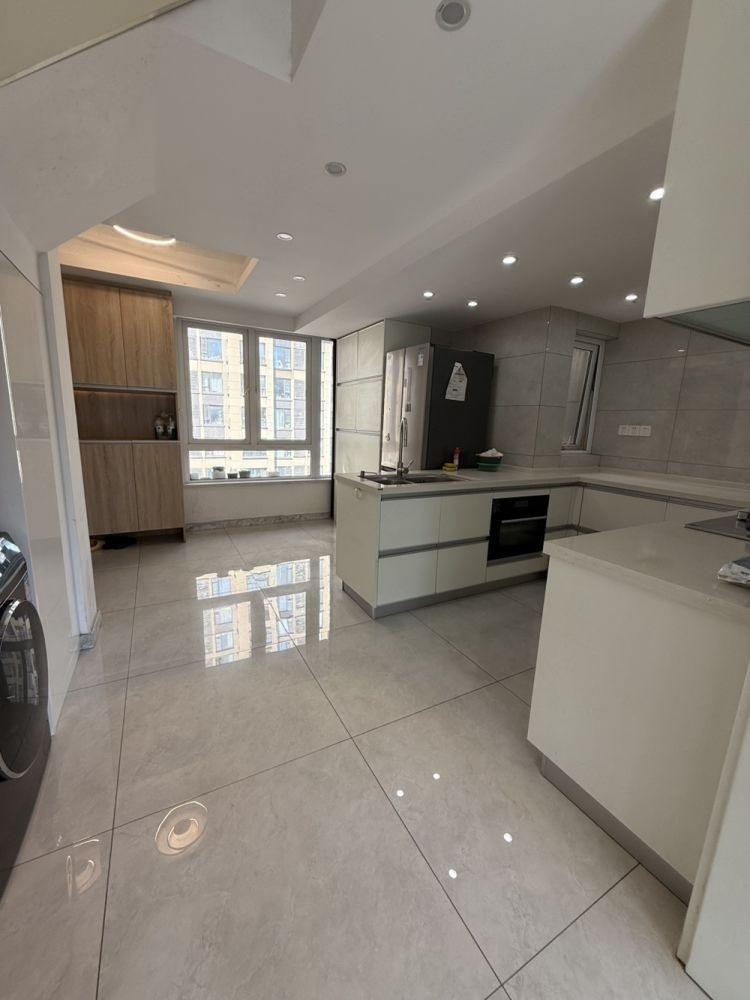 上海万科金色领域(东区)二手房房源图片