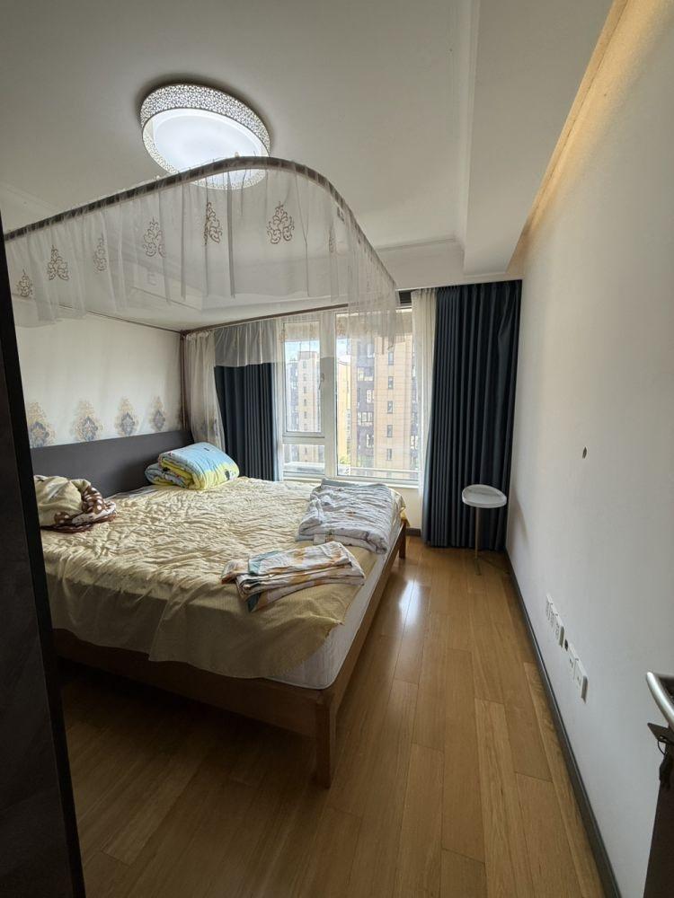 上海万科金色领域(东区)二手房房源图片