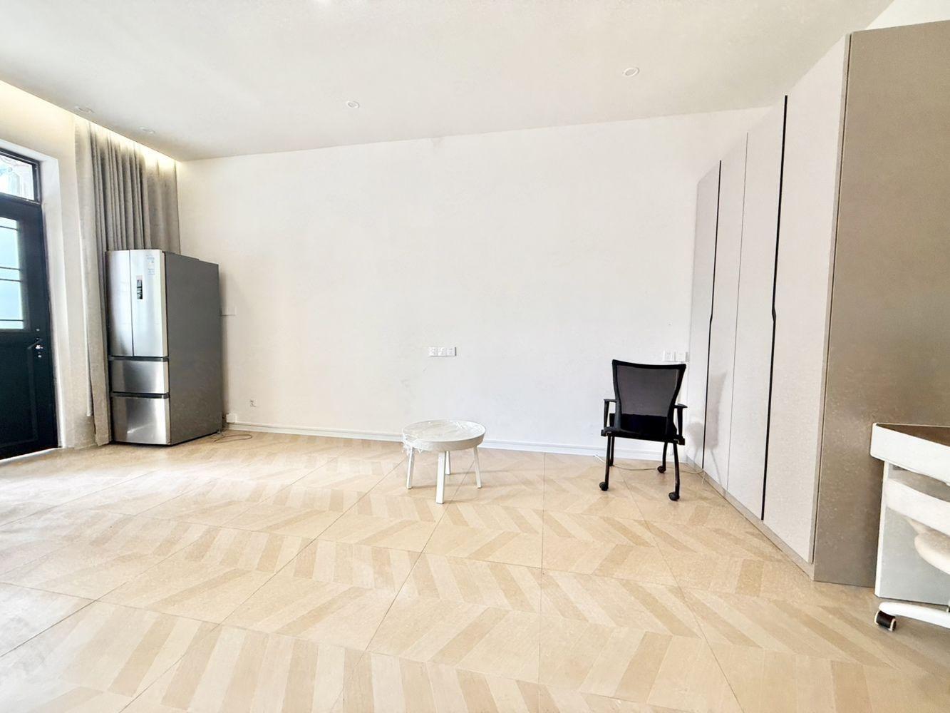 上海立跃国际产业园二手房房源图片