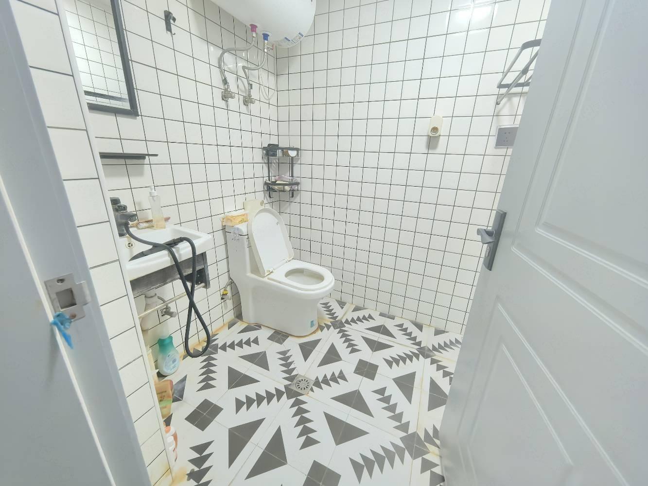 上海檀香花苑(公寓住宅)二手房房源图片