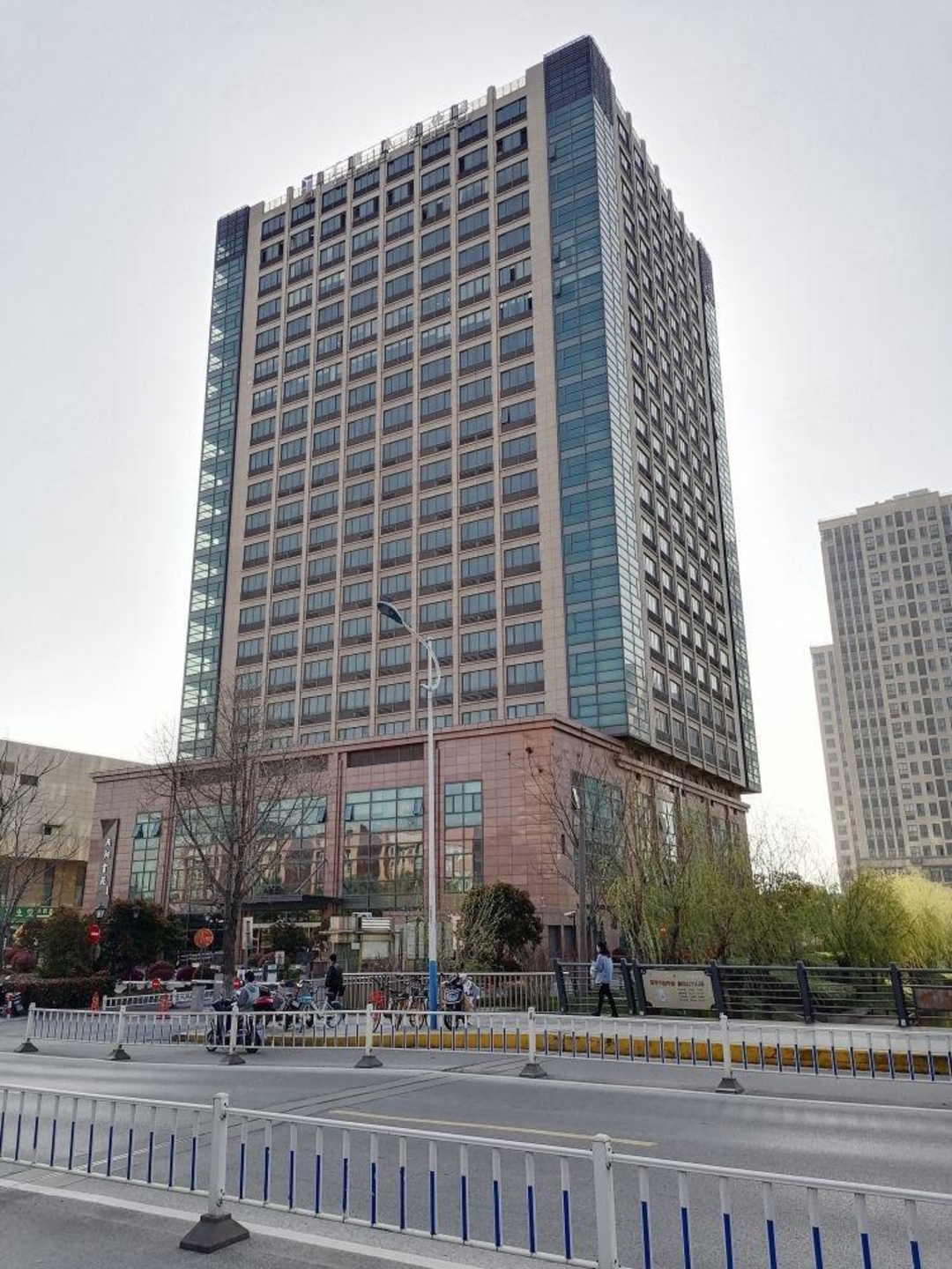 上海南翔东方伟业广场二手房房源图片