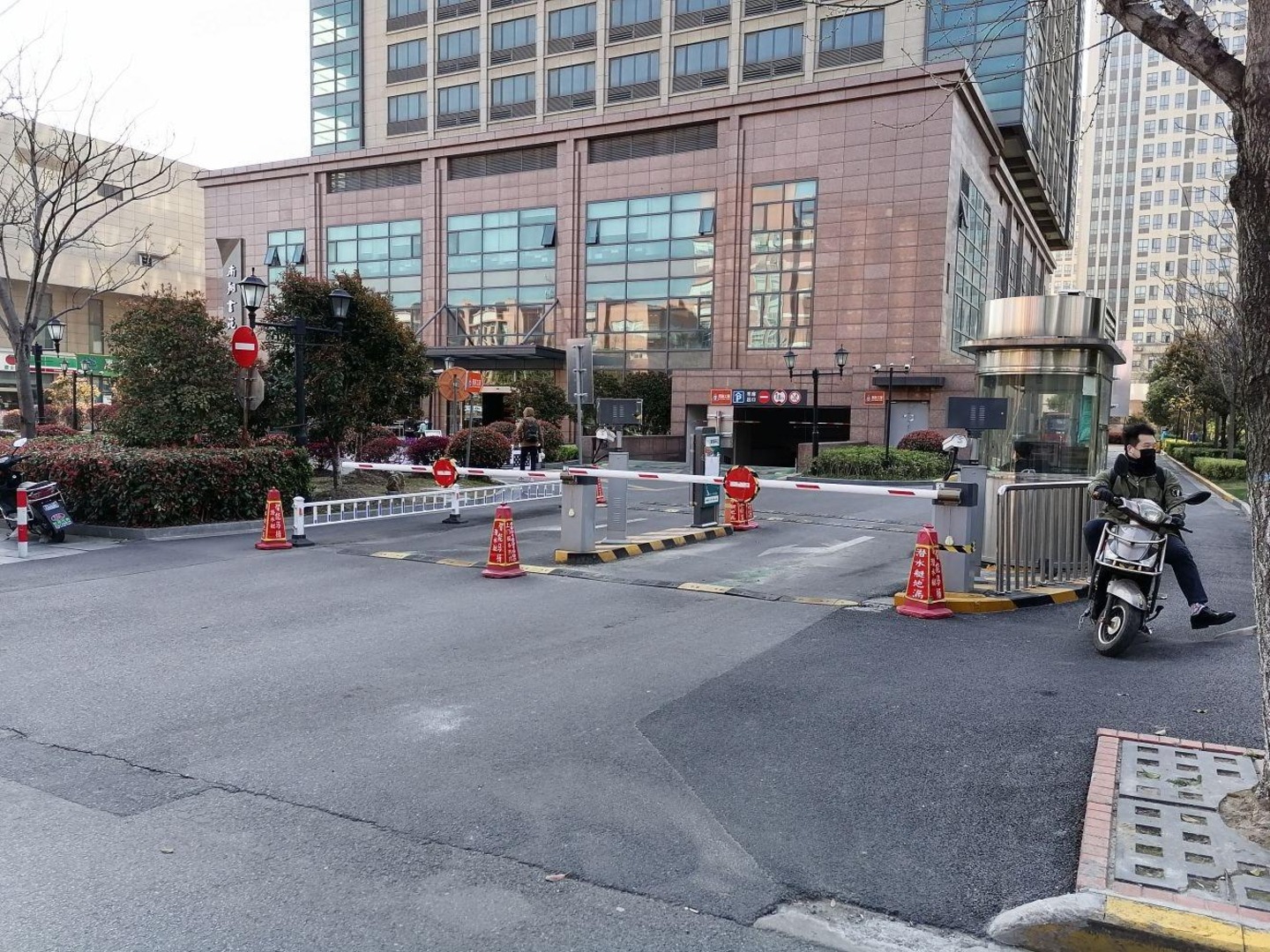 上海南翔东方伟业广场二手房房源图片