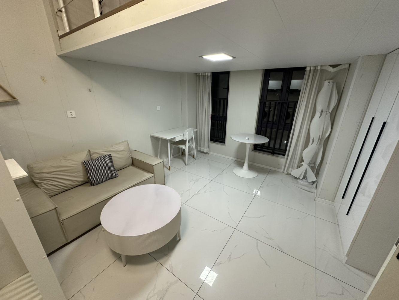 上海民雷路333号楼二手房房源图片