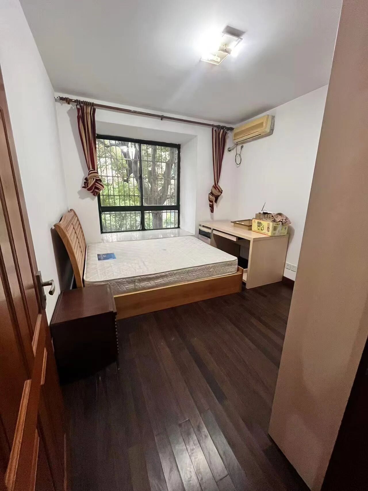 上海春港丽园二手房房源图片