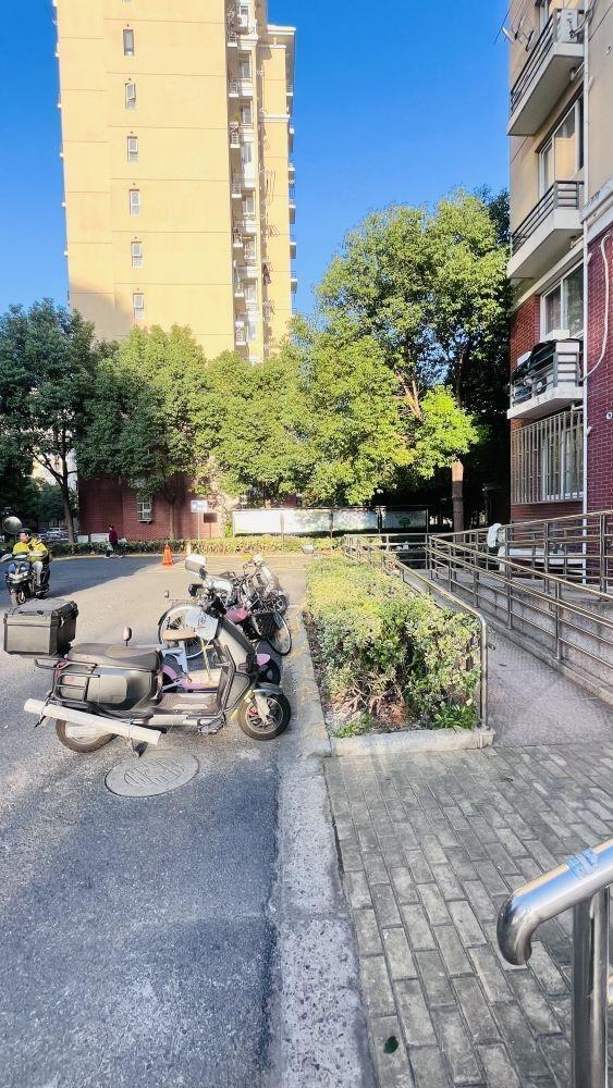 上海东智商务广场二手房房源图片