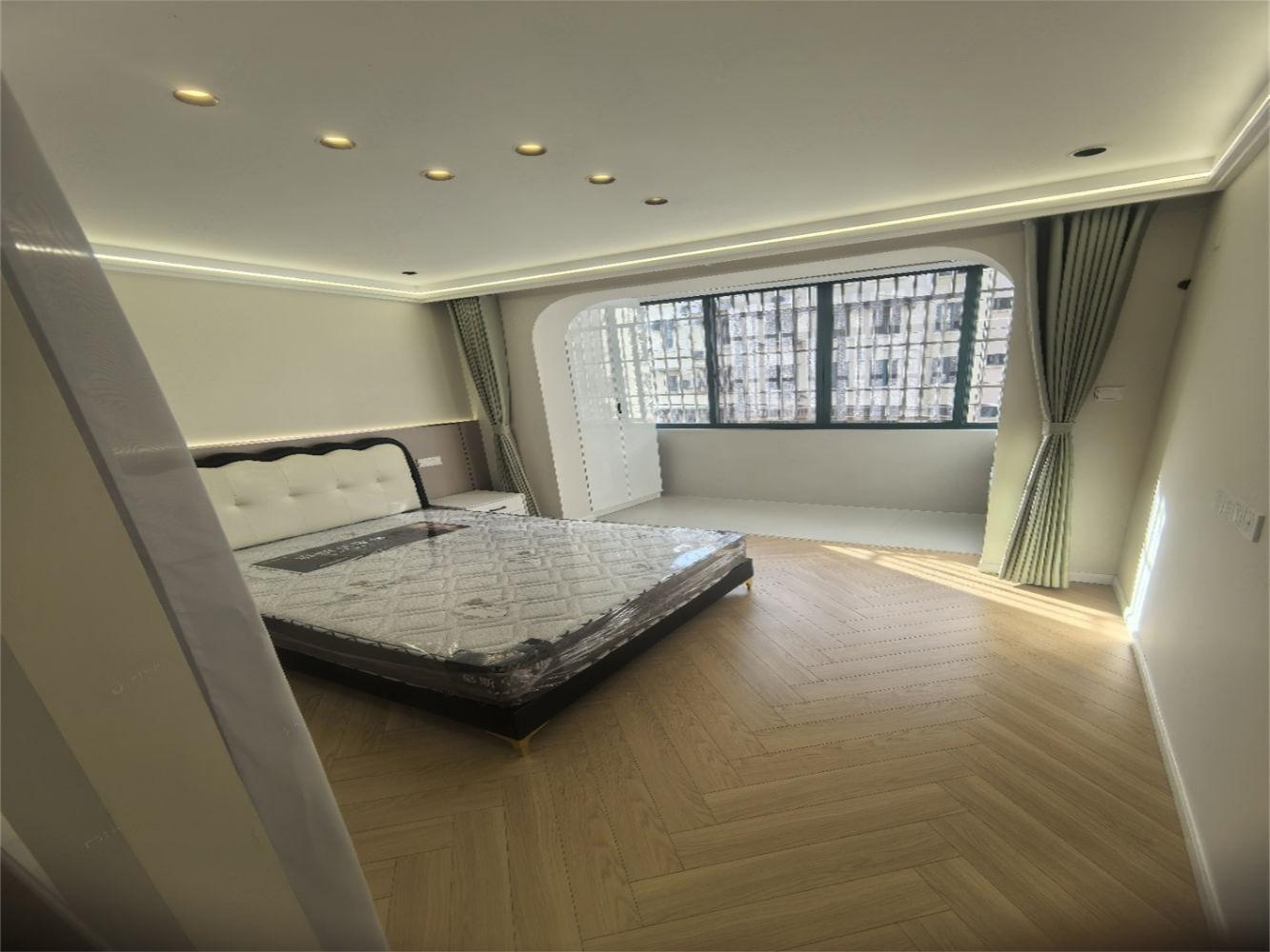 上海场中路803弄二手房房源图片