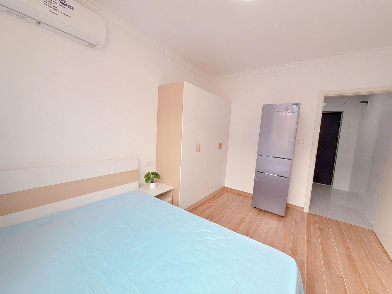 上海岭南路700弄小区二手房房源图片