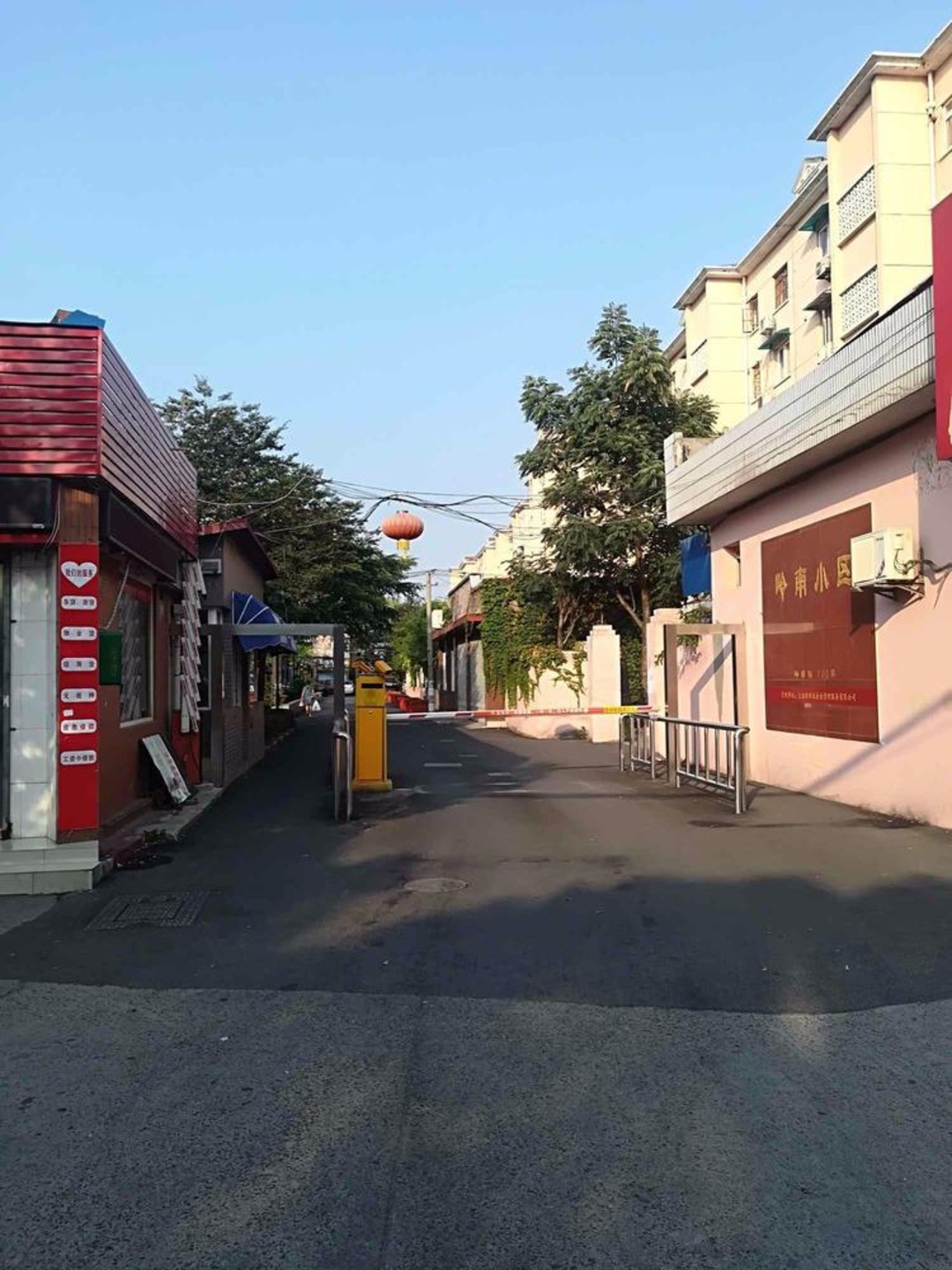 上海岭南路700弄小区二手房房源图片