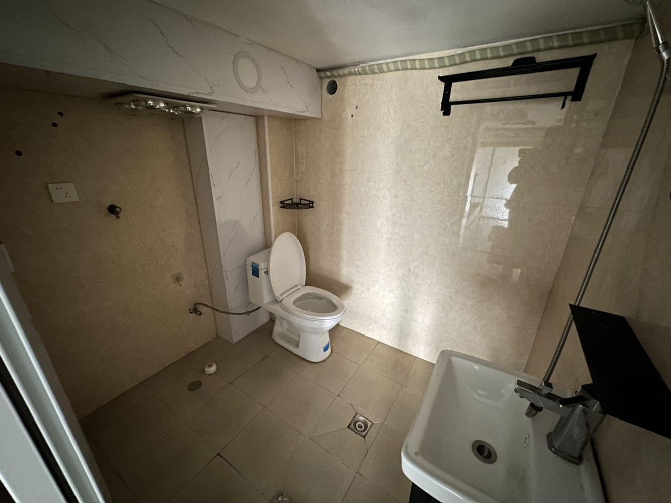 上海塔城路800弄小区二手房房源图片