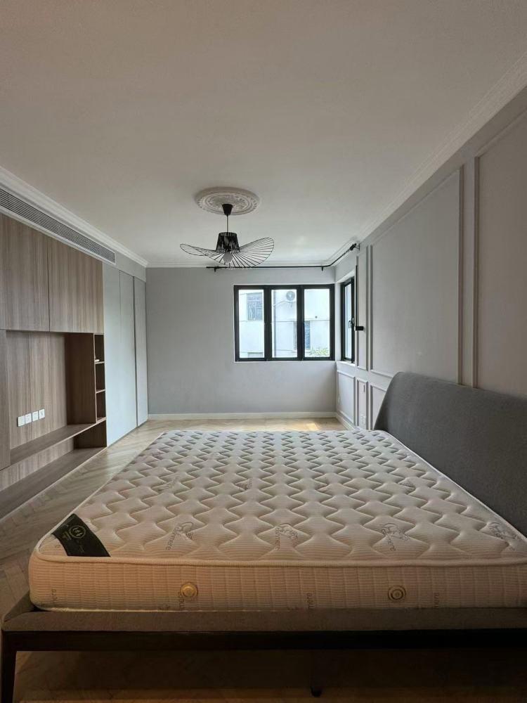 上海莘松路二手房房源图片