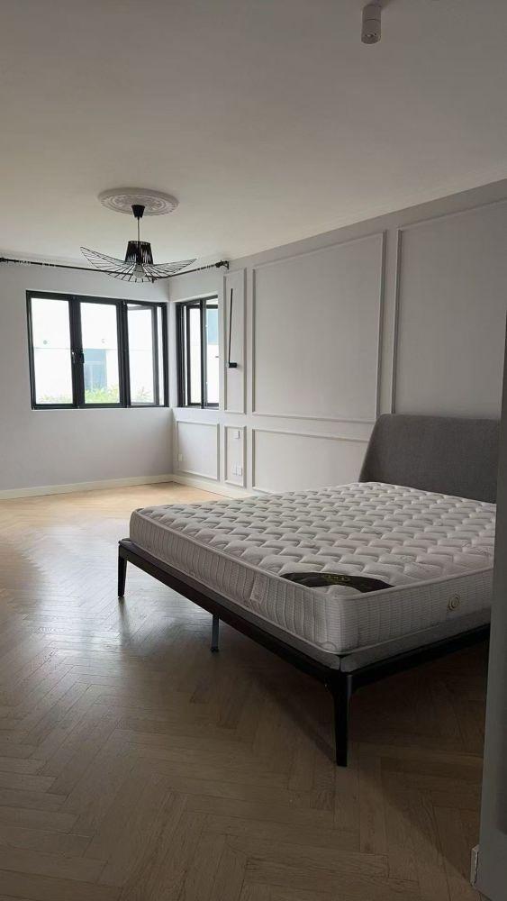 上海莘松路二手房房源图片