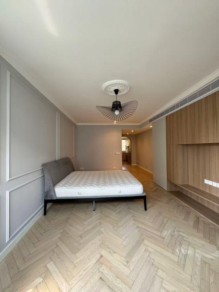 上海莘松路二手房房源图片