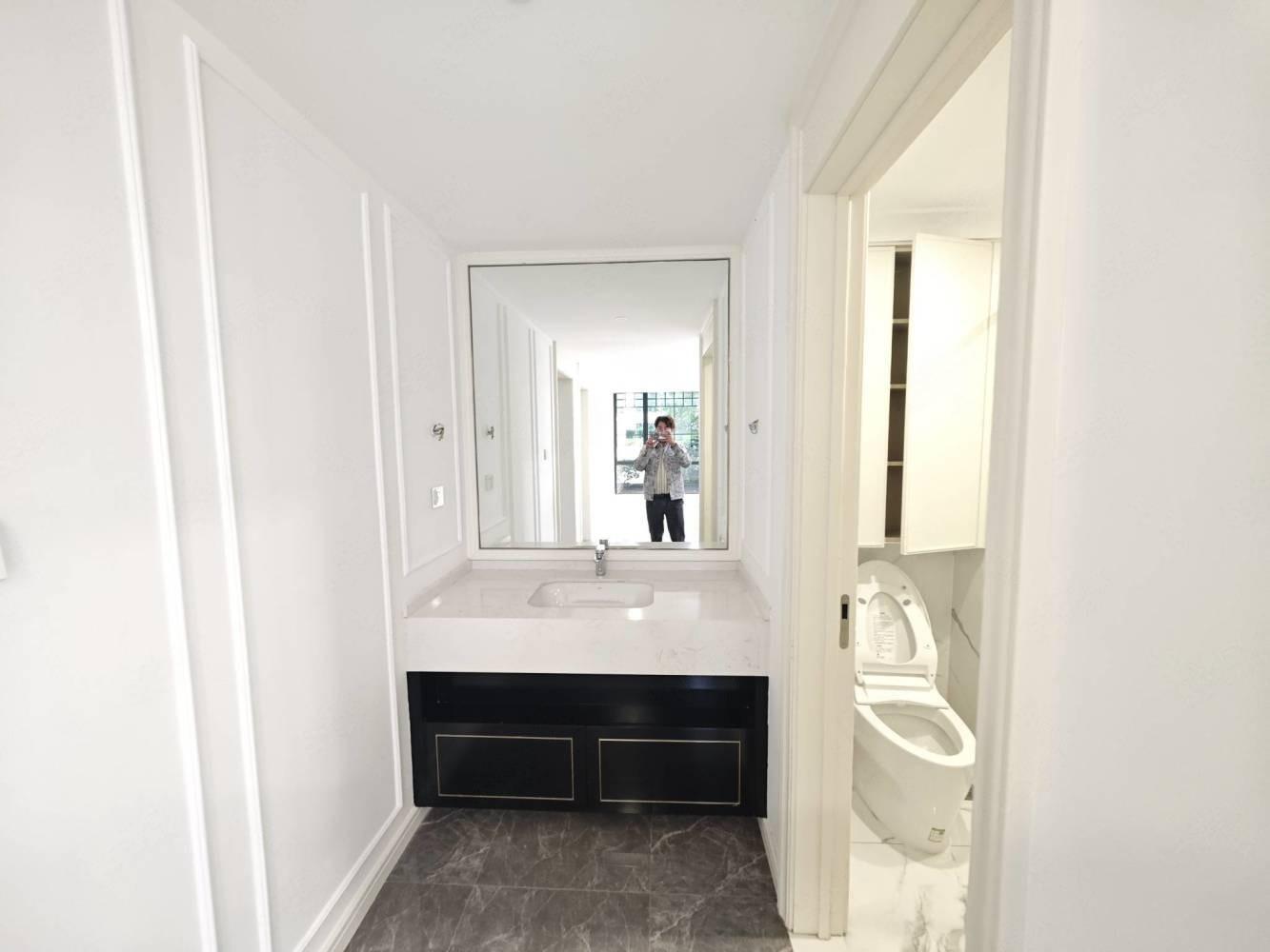 上海佩玛山丘二手房房源图片