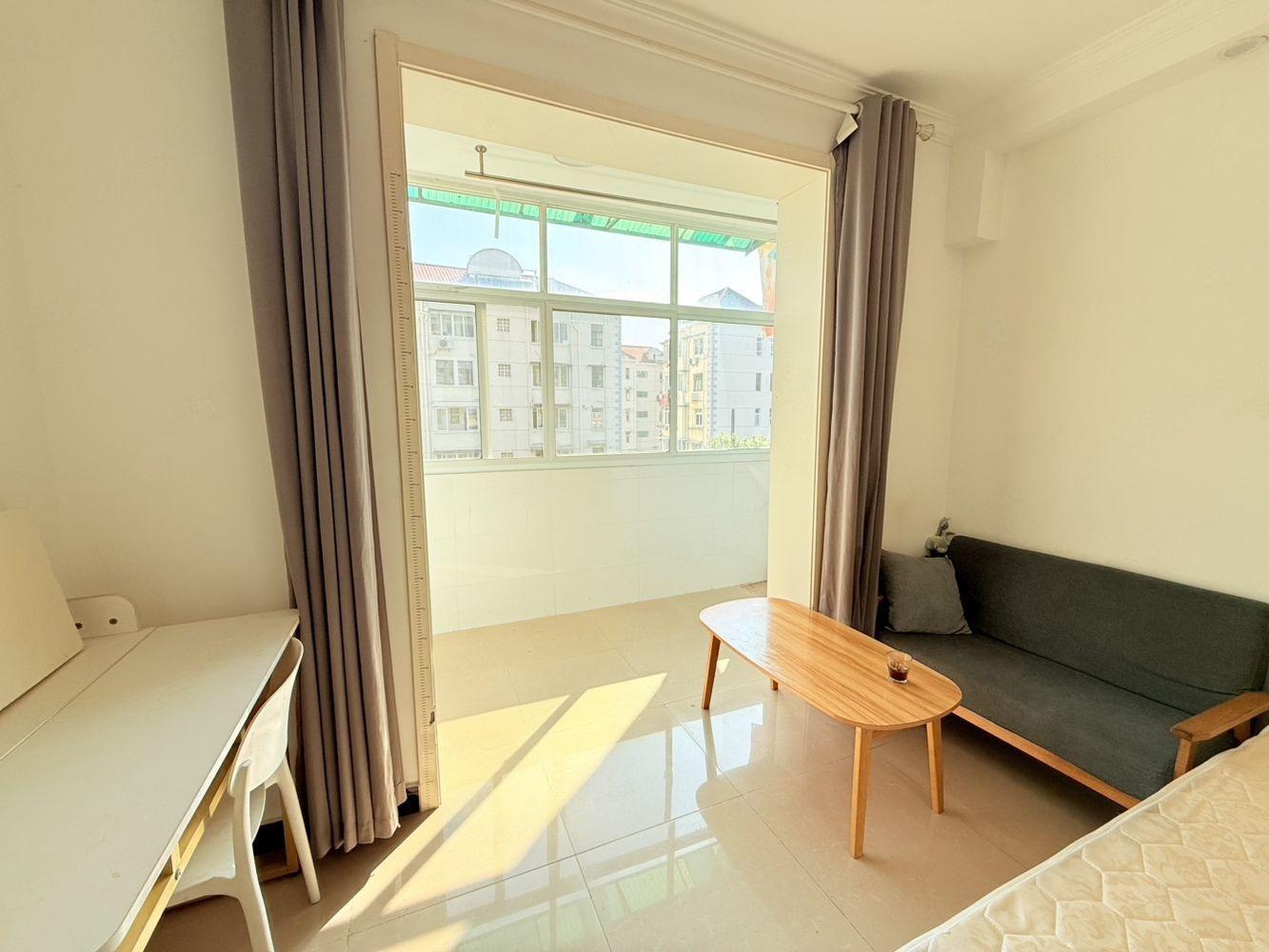 上海汇丰荷苑(二期)二手房房源图片