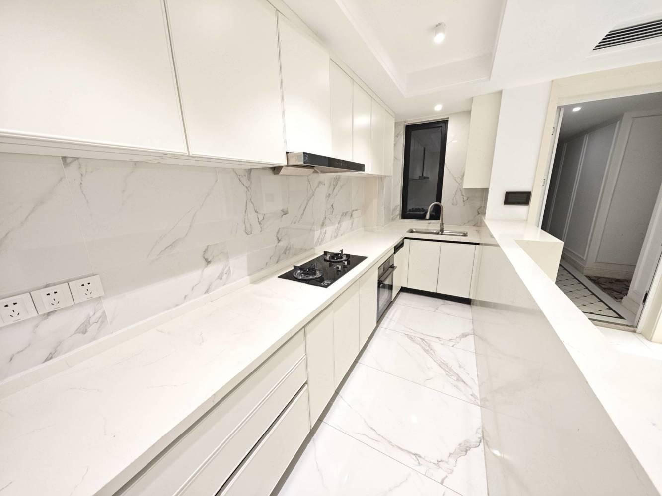 上海佩玛山丘二手房房源图片