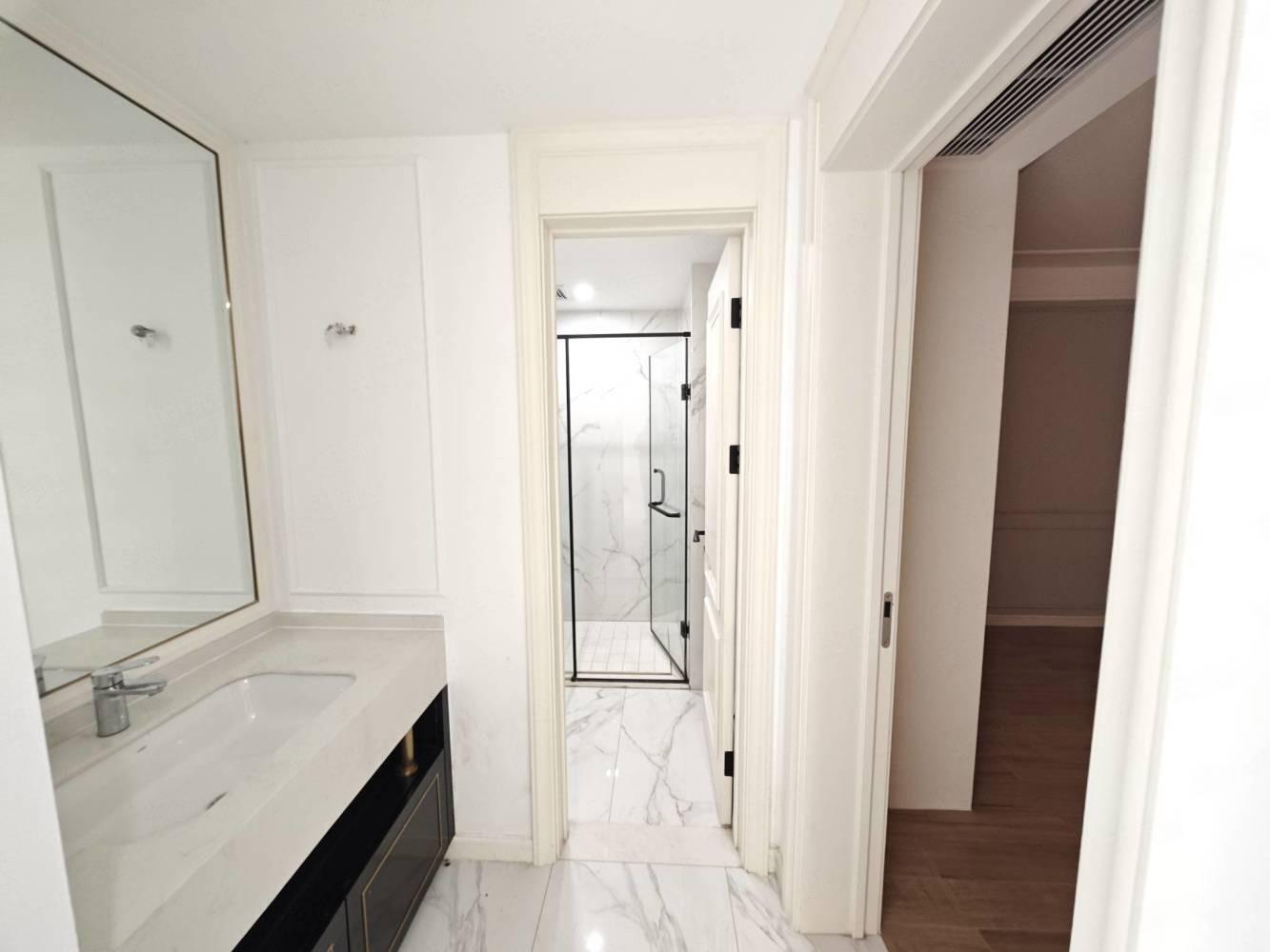 上海佩玛山丘二手房房源图片