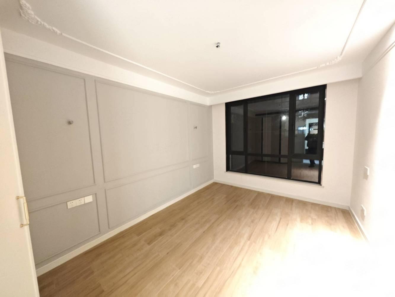 上海佩玛山丘二手房房源图片