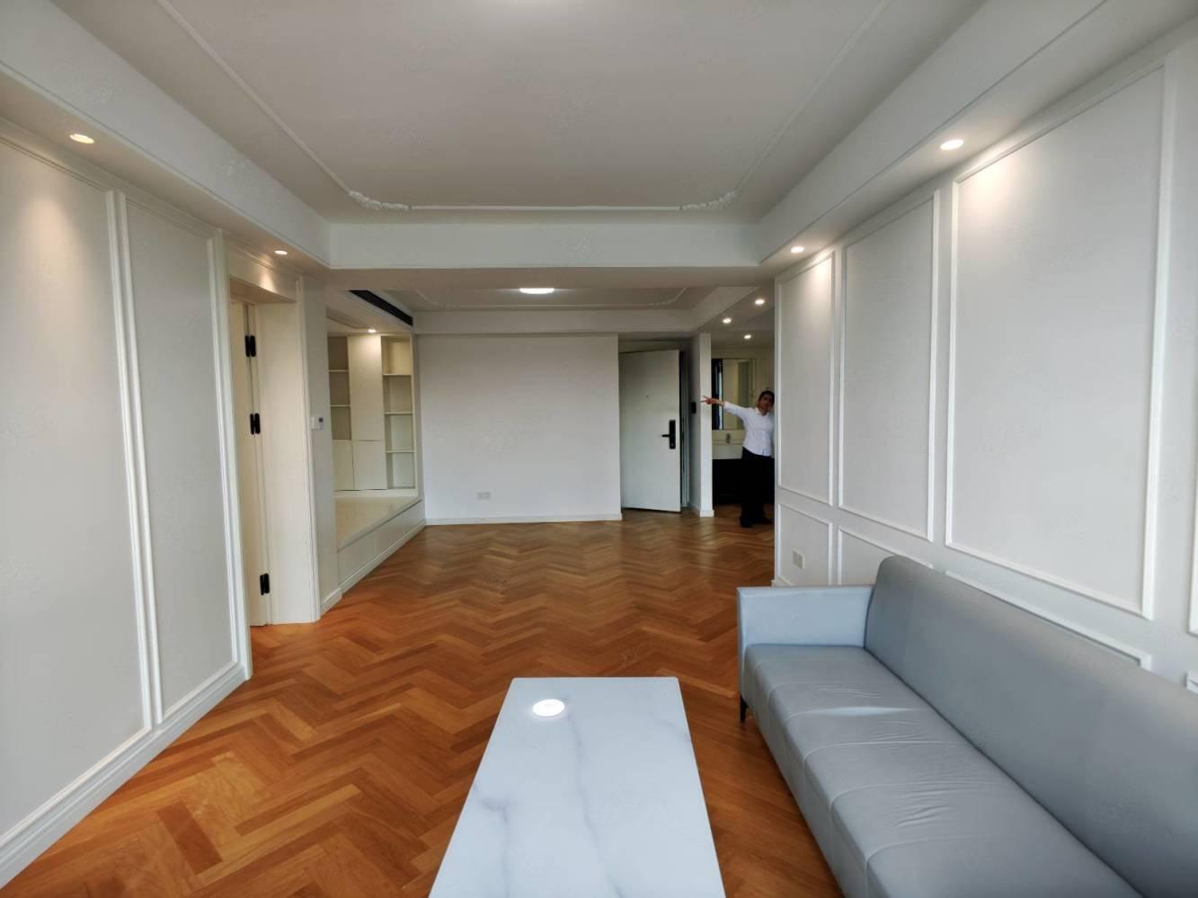 上海佩玛山丘二手房房源图片