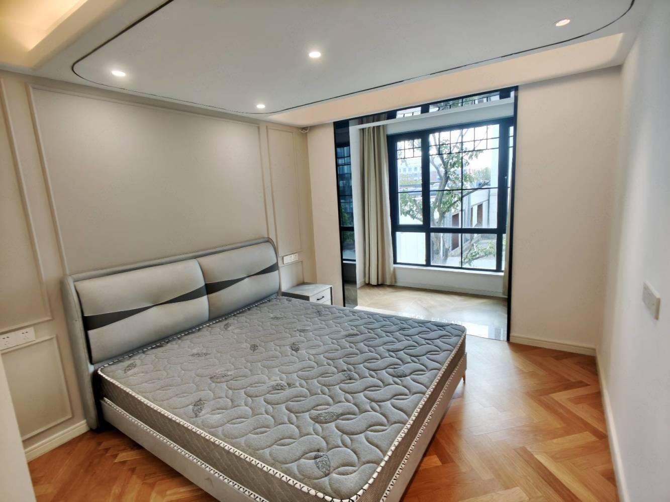 上海佩玛山丘二手房房源图片