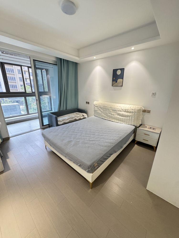 上海李子园一村二手房房源图片