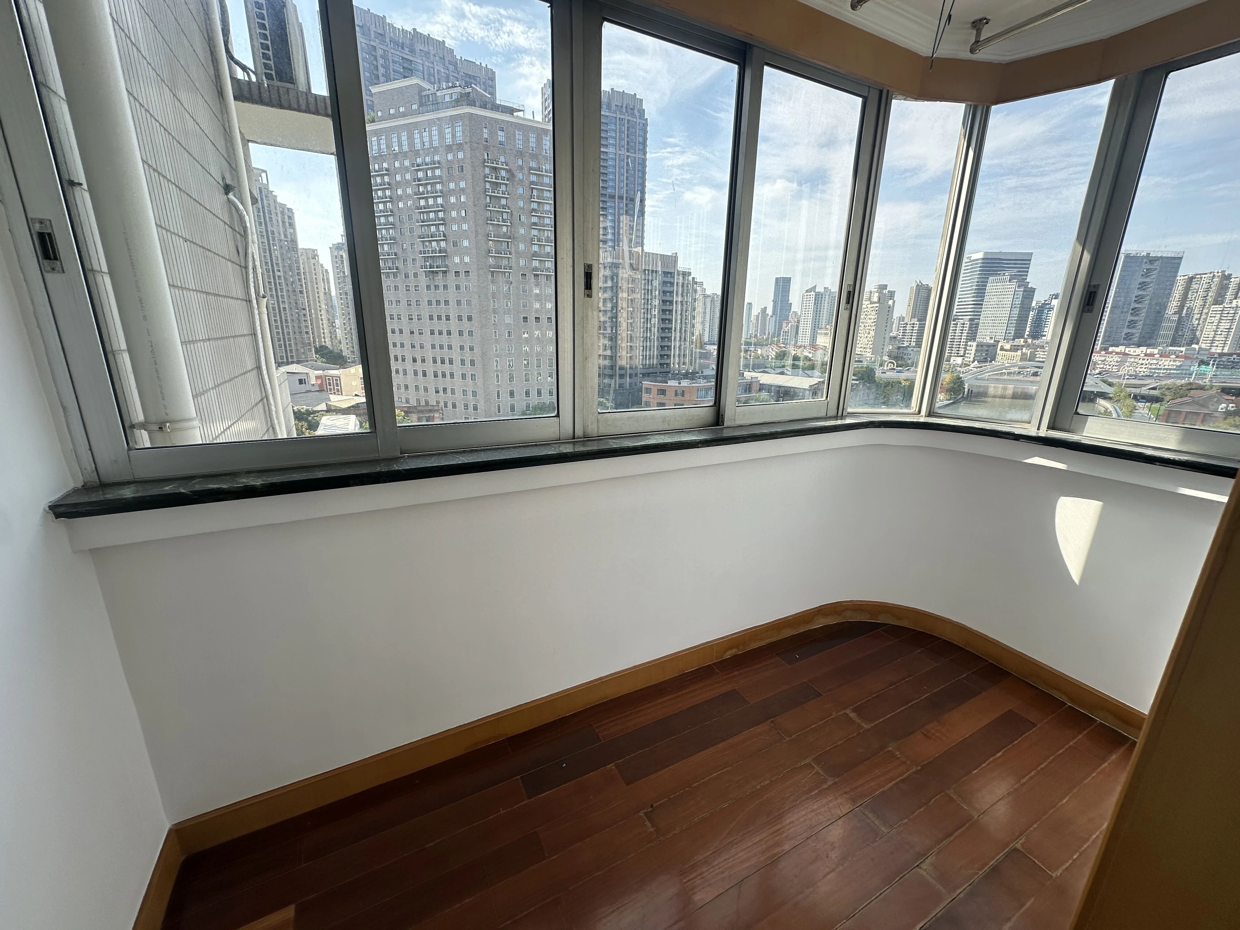 上海恒安大厦二手房房源图片