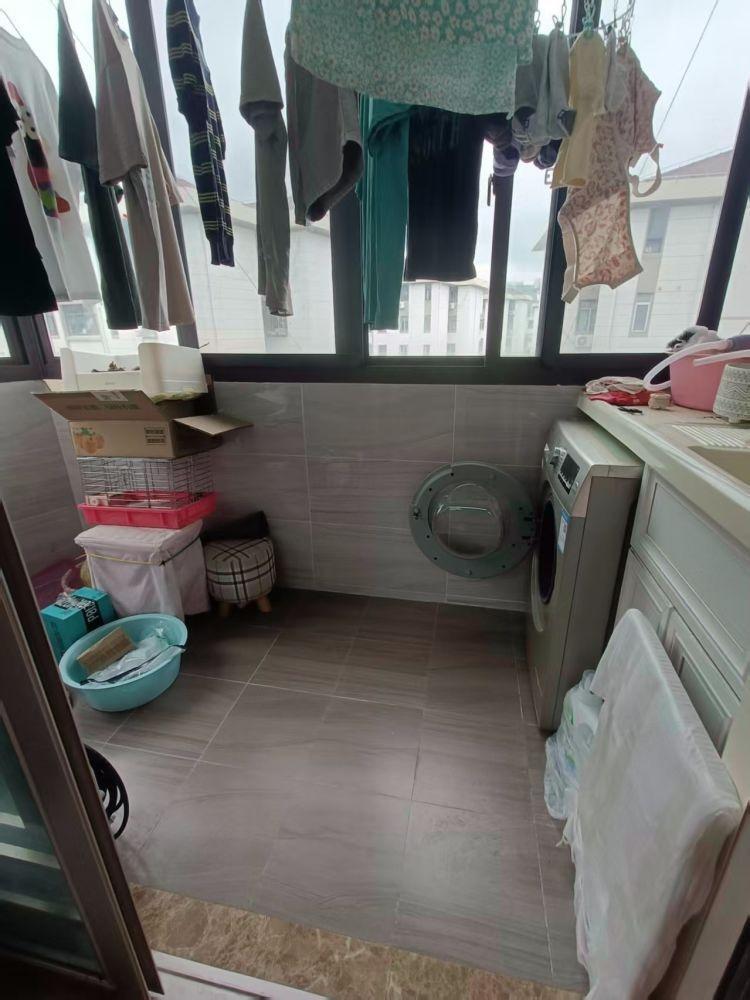 上海迎园新村十坊二手房房源图片