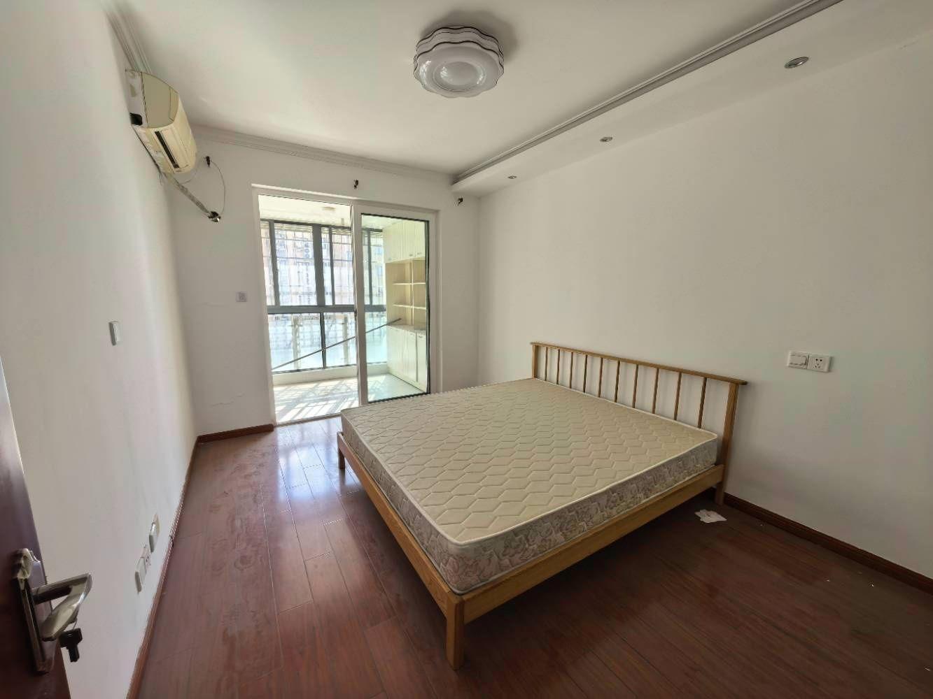 上海人生港湾南欧城二手房房源图片