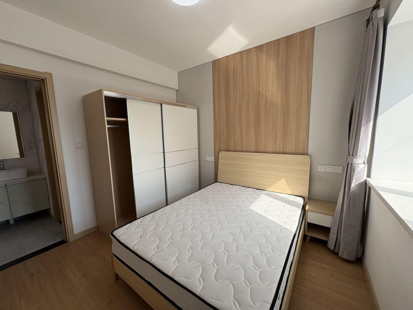 上海李子园一村二手房房源图片