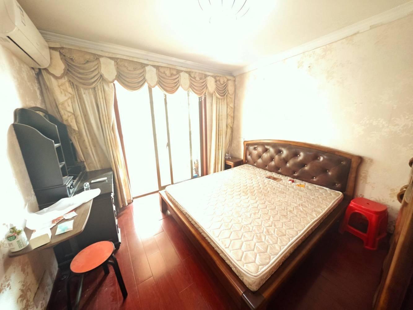 上海金群苑(南区)二手房房源图片