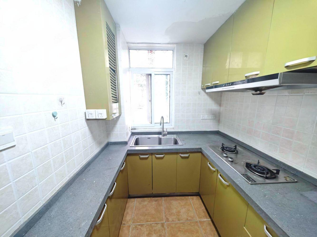 上海佳伟景苑二手房房源图片