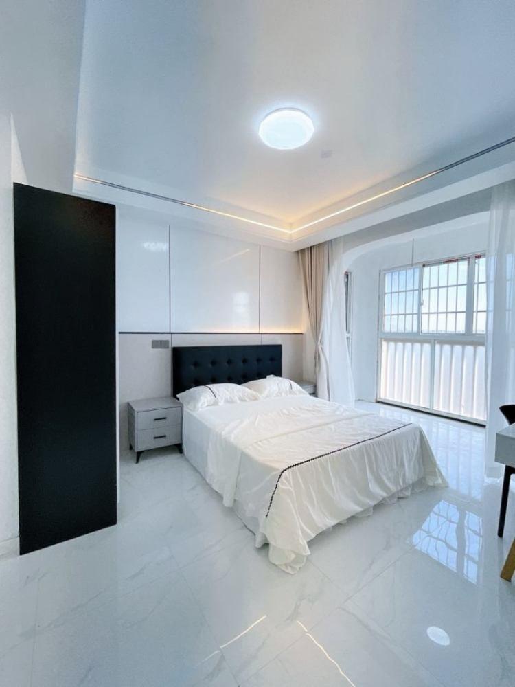 上海育绿小区二手房房源图片