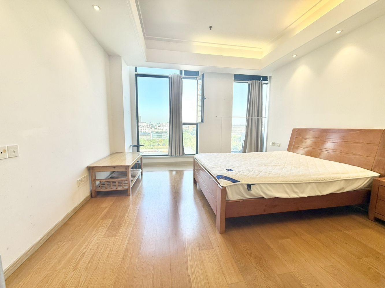 上海曹路现代农业园职工之家二手房房源图片