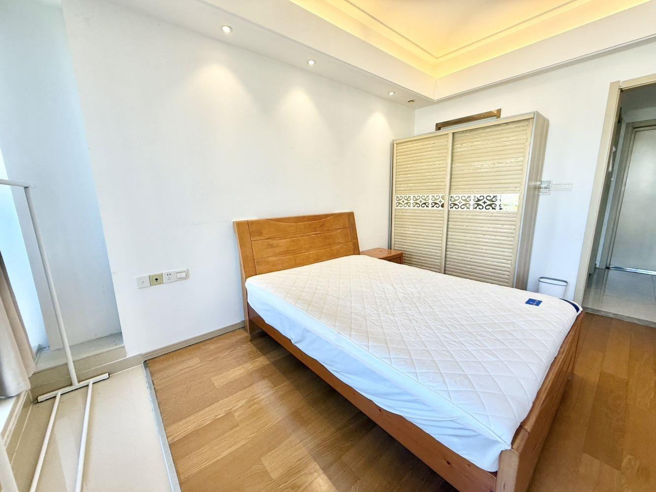 上海曹路现代农业园职工之家二手房房源图片