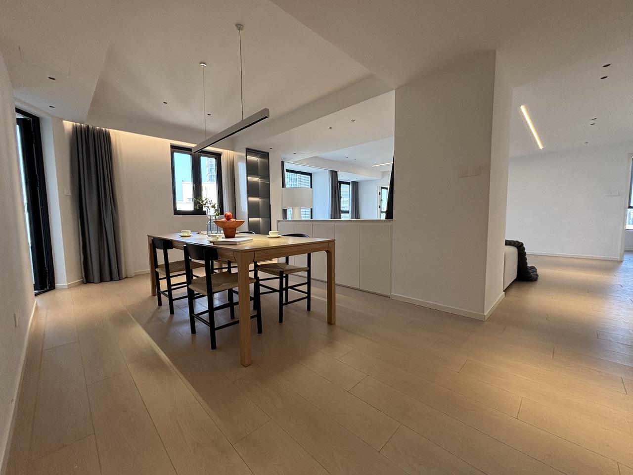 上海东方曼哈顿世纪豪庭二手房房源图片