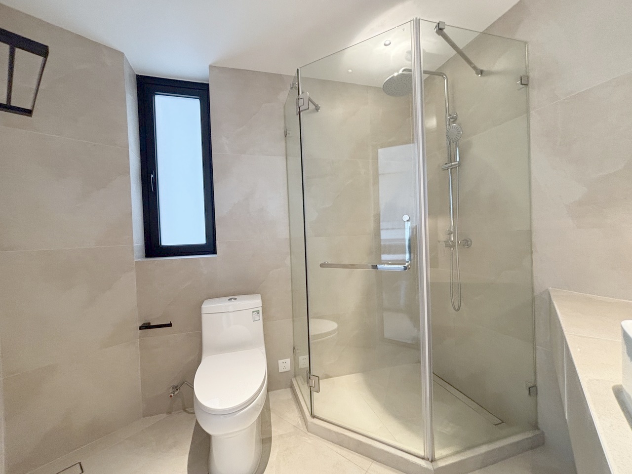 上海东方曼哈顿世纪豪庭二手房房源图片