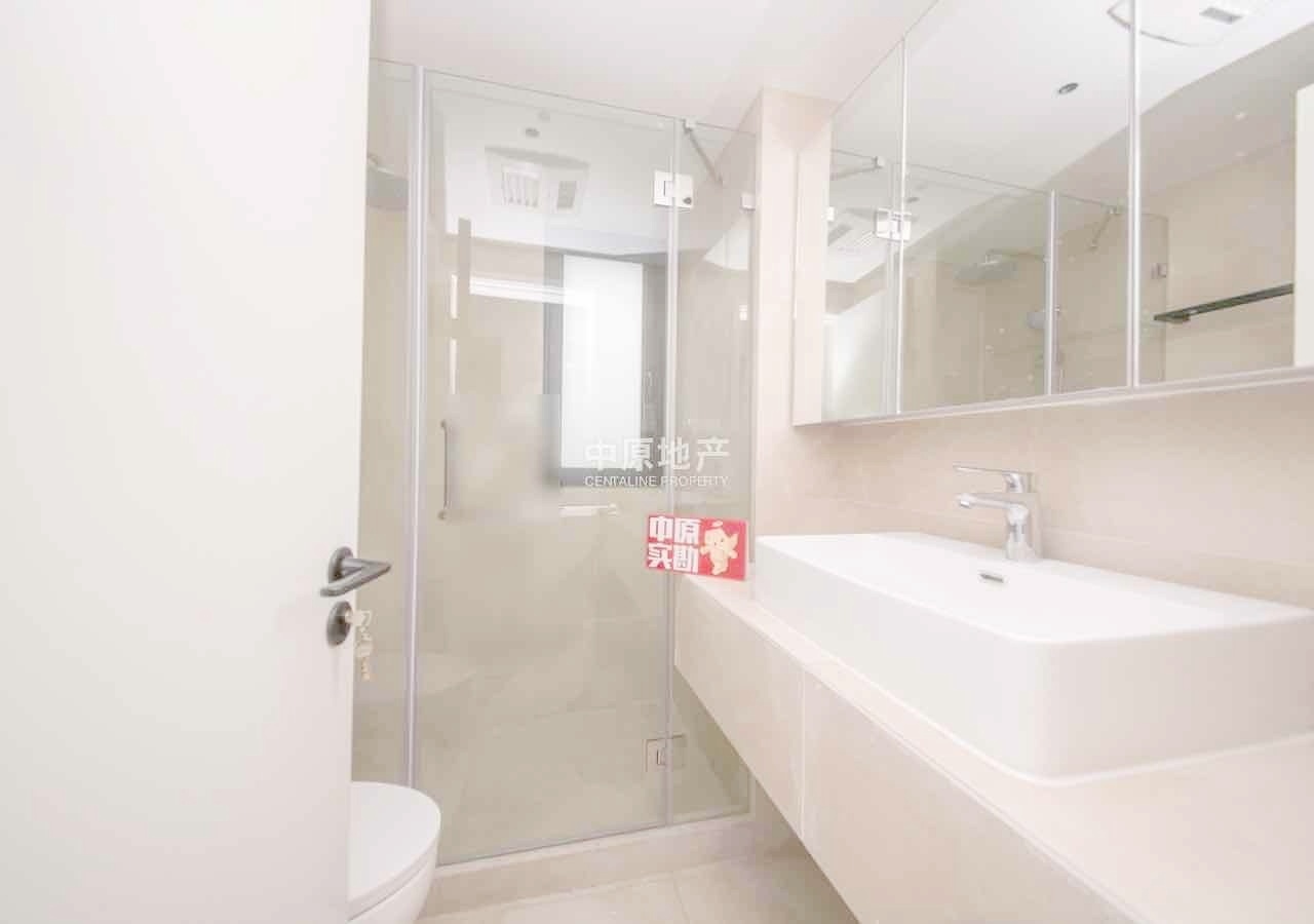 上海东方曼哈顿世纪豪庭二手房房源图片