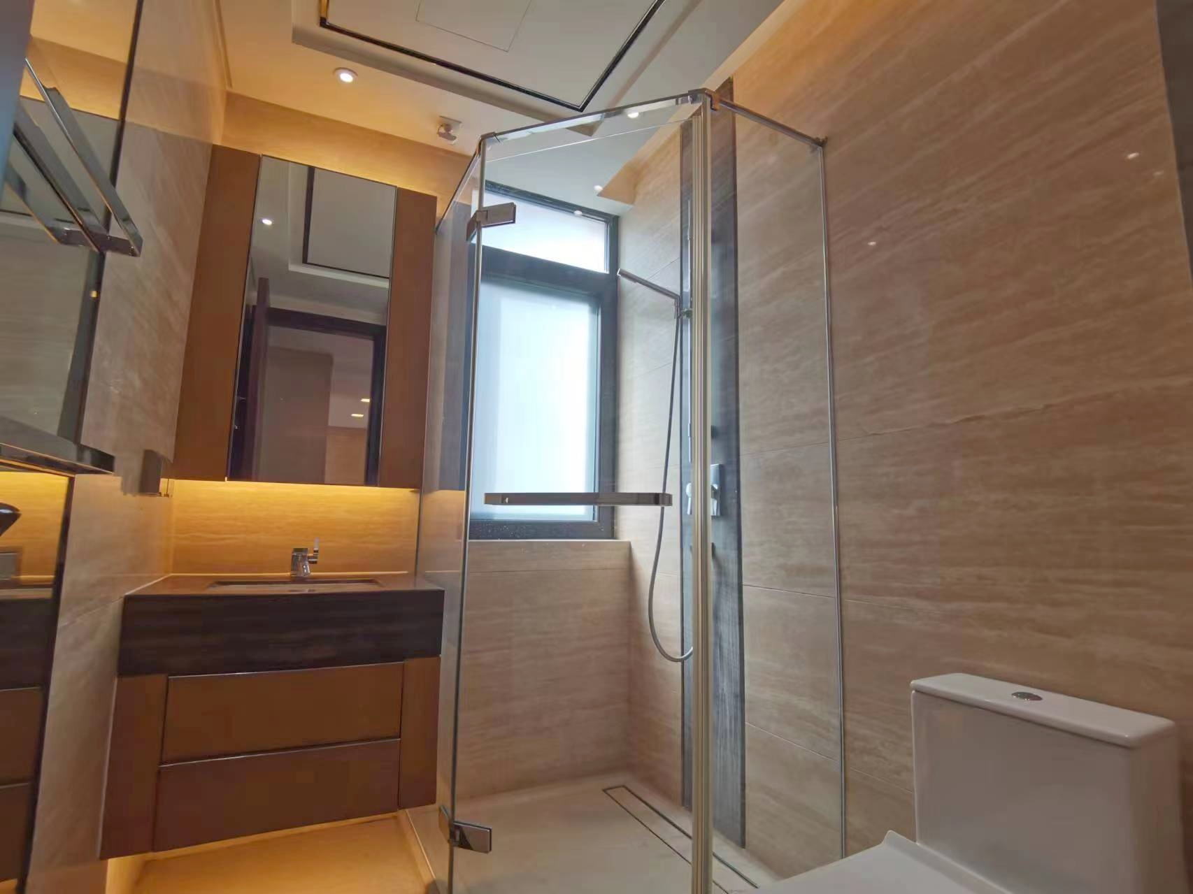 上海宝华紫微花园二手房房源图片