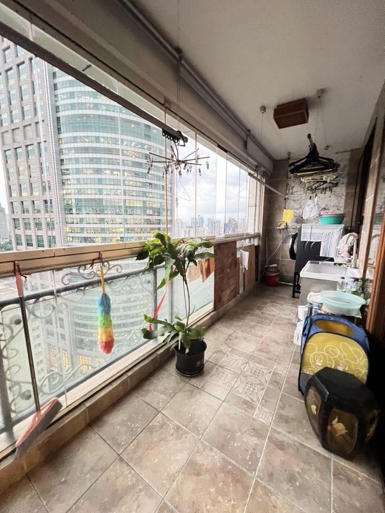 上海中福城三期北楼二手房房源图片