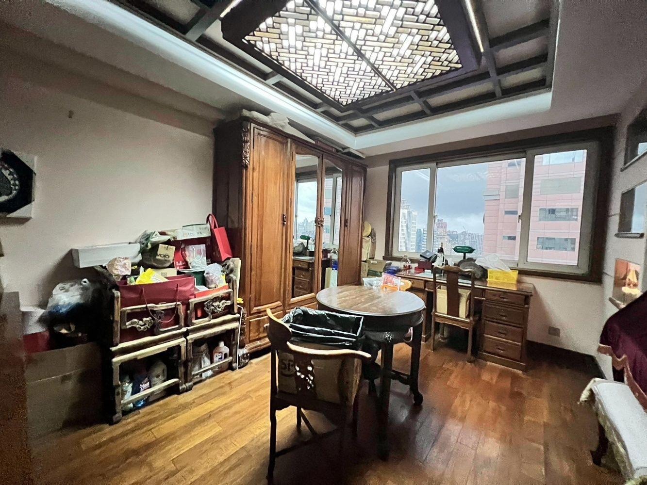 上海中福城三期北楼二手房房源图片