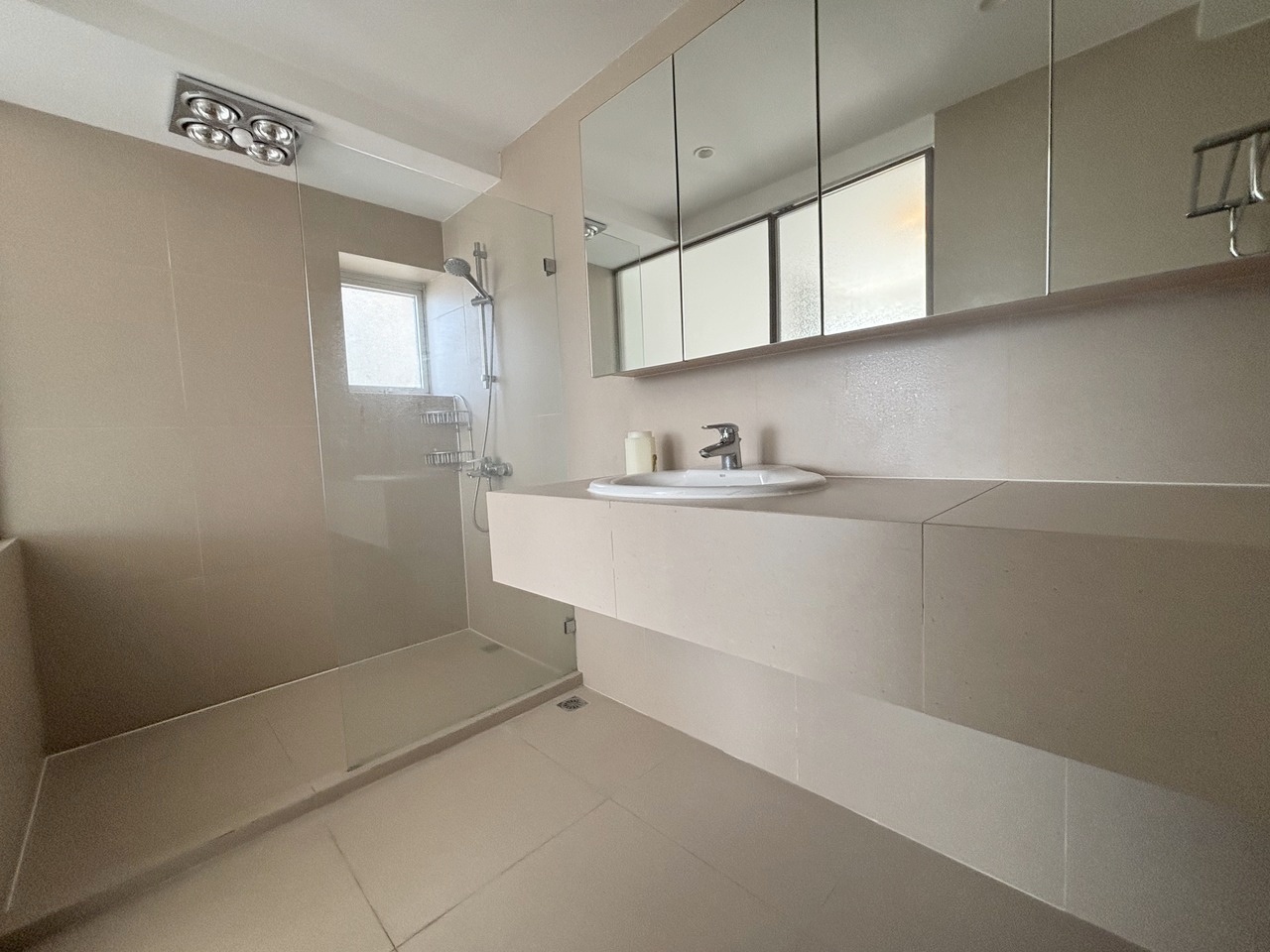 上海鸿艺豪苑二手房房源图片