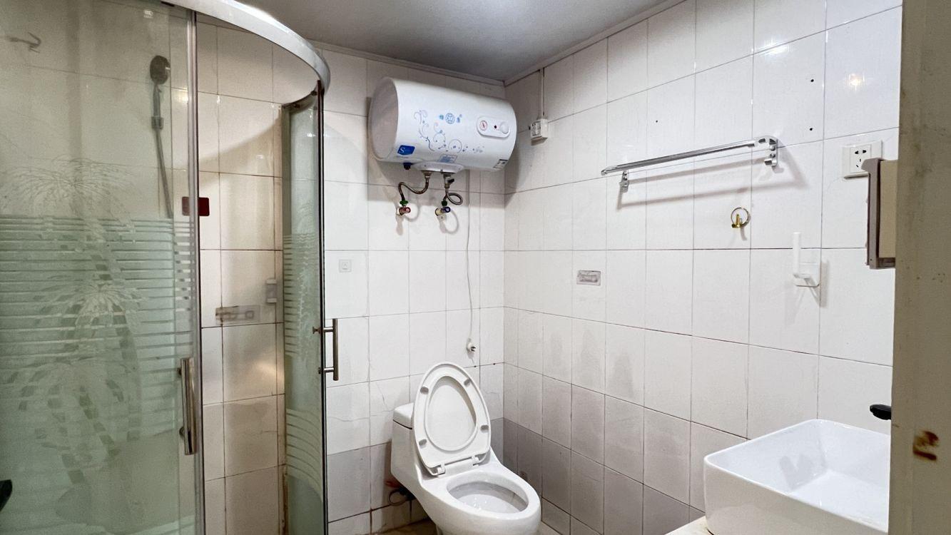 上海鹤立西路183号楼二手房房源图片