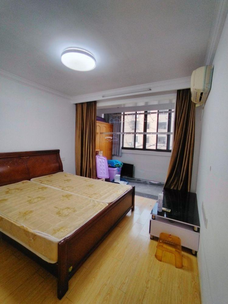 上海塔城路800弄小区二手房房源图片