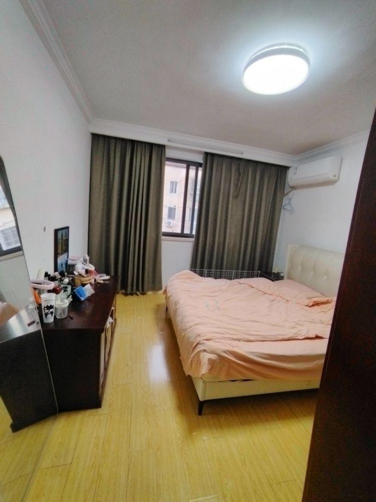 上海塔城路800弄小区二手房房源图片