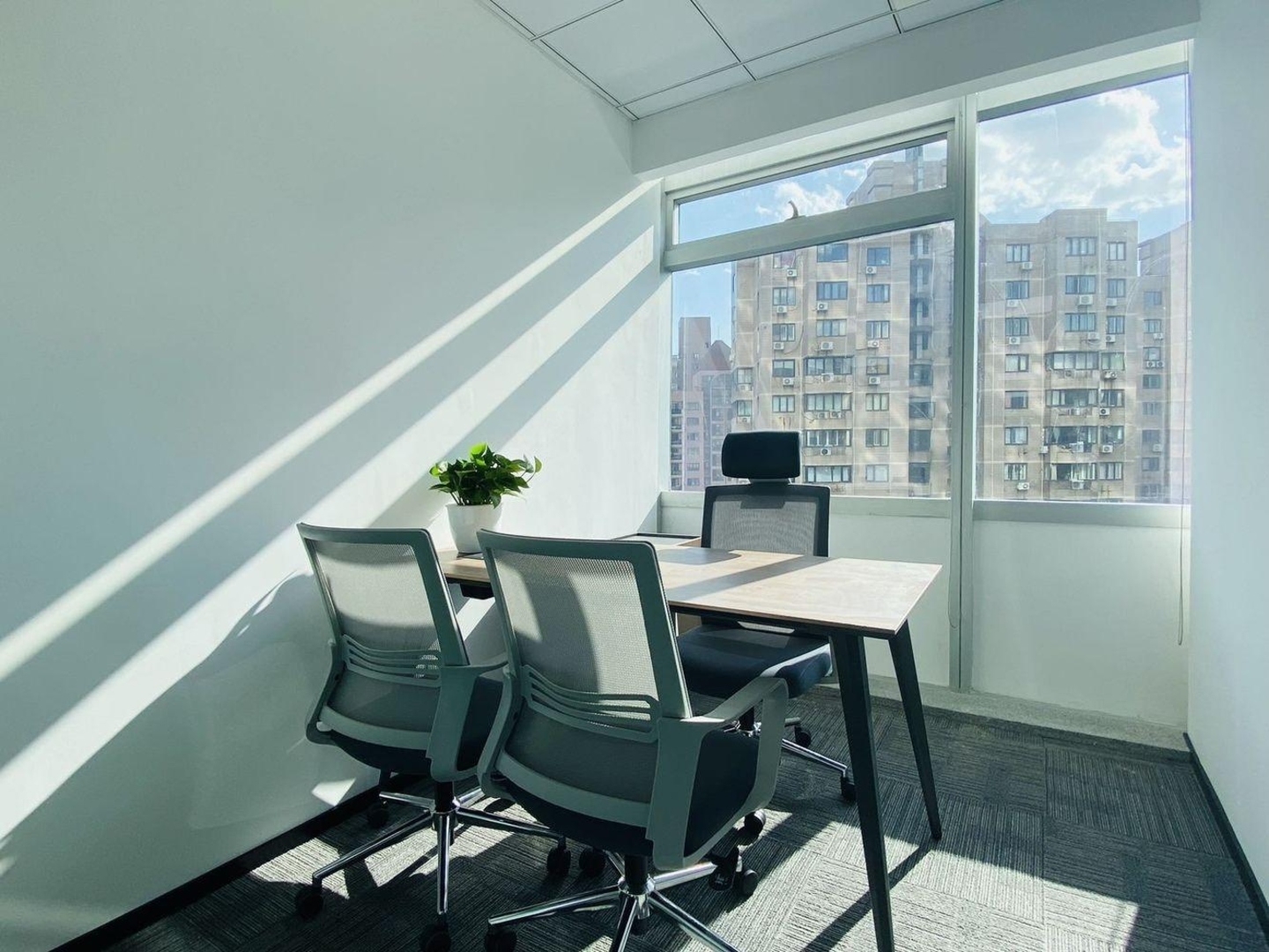 上海宽银国际金融大厦二手房房源图片