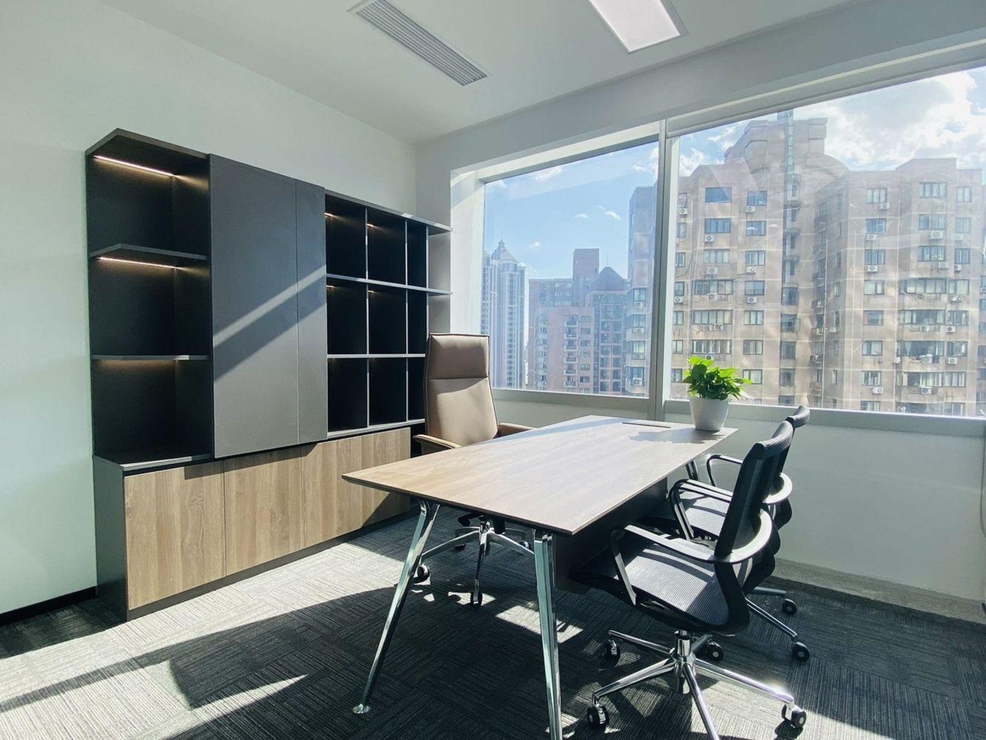 上海宽银国际金融大厦二手房房源图片