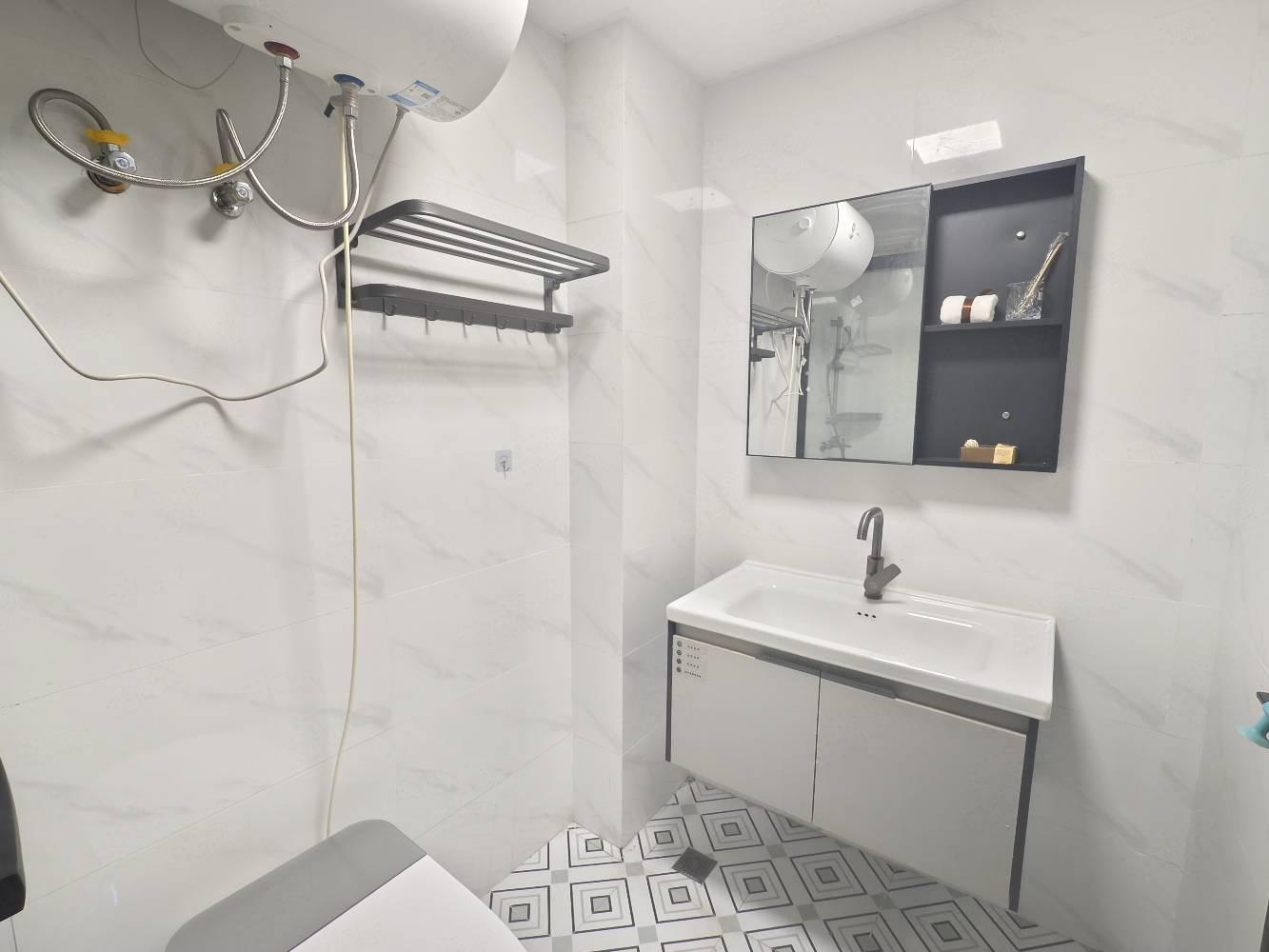 上海沪松五金建材市场二手房房源图片