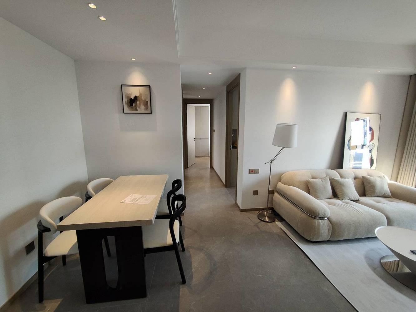 上海中企未来世纪大厦二手房房源图片